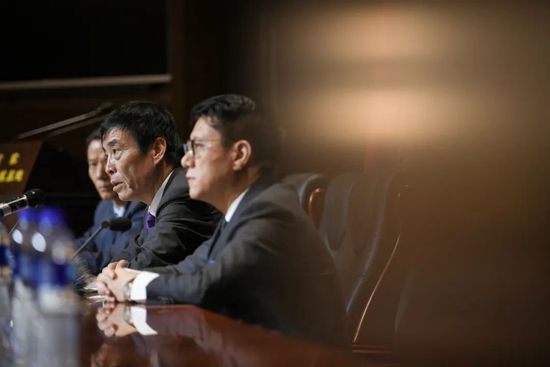 成人黄在线观看